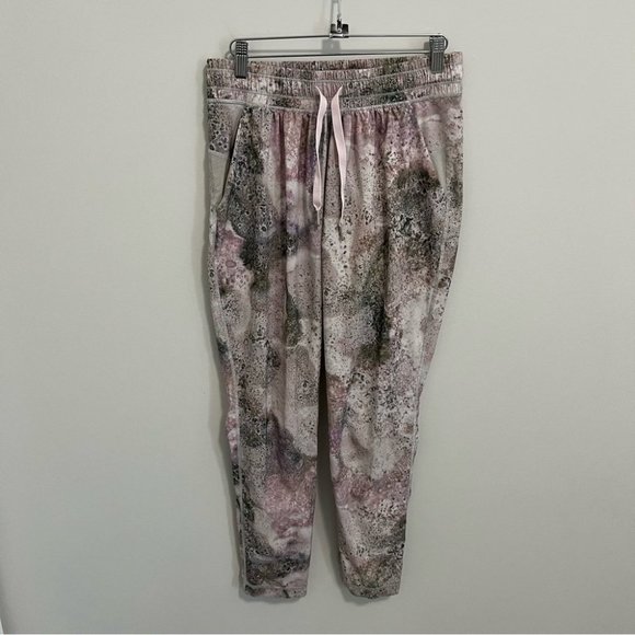 Lululemon Namaskar Pant II Lightweight Jogger Ankle Crop Pants Sugar Crush Multi - Picture 6 of 16